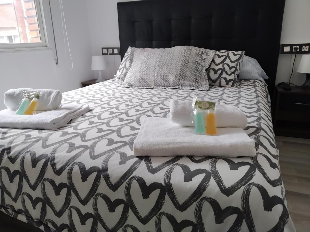 Apartamento Gijon Los Campos Ngoại thất bức ảnh